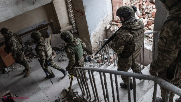 Zelenski: 880 000 de militari ucraineni luptă împotriva a 600 000 de ruși. De ce e totuși avantajată armata rusă în această confruntare
