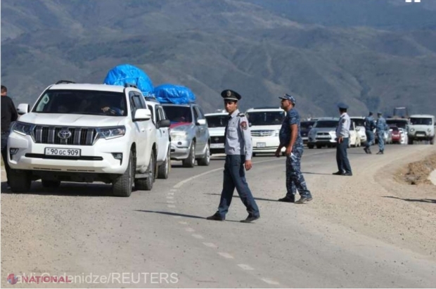 Aproape jumătate din populaţia din Nagorno-Karabah s-a refugiat în Armenia, iar exodul continuă