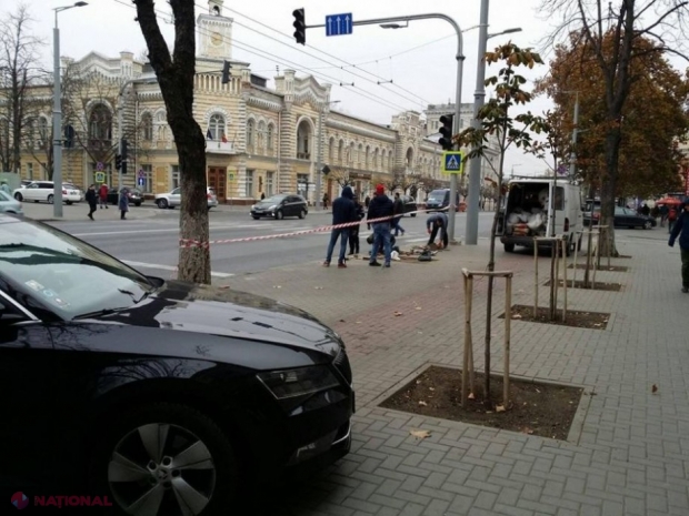 GATA cu mașinile parcate pe trotuarele din centrul Chișinăului: Primăria instalează PILONI de delimitare 