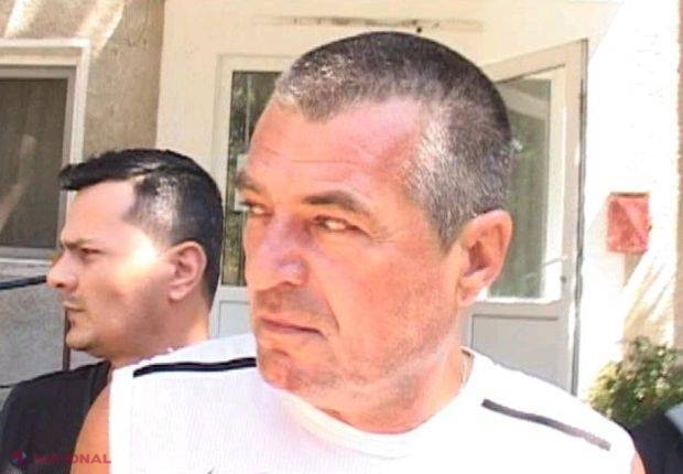 Crimă CUMPLITĂ: Iubitul gelos i-a tăiat urechea și a aruncat-o la WC. Fosta soție s-a aruncat pe geam ca să scape de el