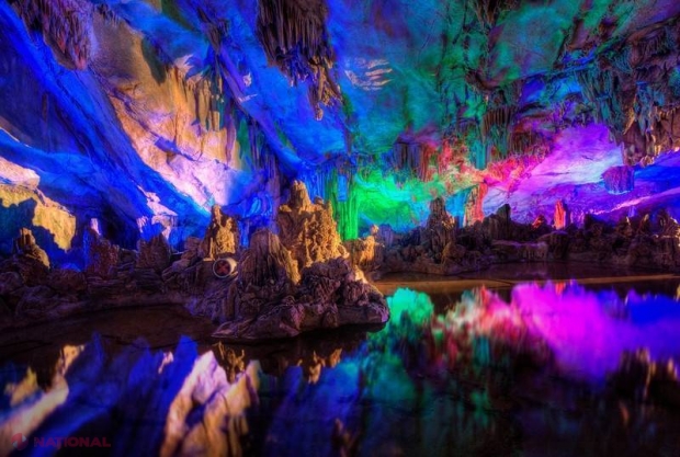 FOTO // Cum arată cea mai COLORATĂ peșteră din lume?