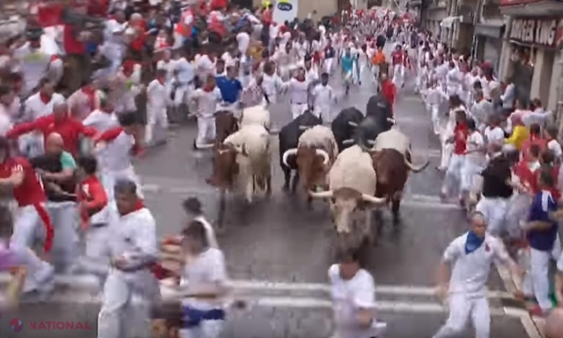 VIDEO // FOTO // Victime din primele ore la cursa cu TAURI de la Pamplona. Ploaia a înrăutățit lucrurile