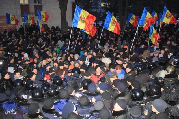Cum a reușit să iasă Dumitru Diacov din Parlament? Fratele acestuia spune cine l-a SALVAT