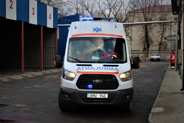 Numărul de solicitări ale asistenței medicale de urgență, în CREȘTERE: Ambulanțele tot mai solicitate din cauza infecțiilor respiratorii, care pot fi soluționate prin adresarea la medicul de familie