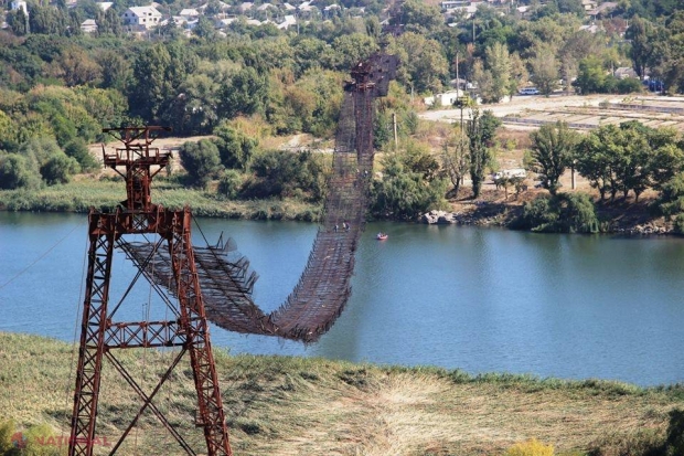 INCIDENT la demontarea telefericului industrial care se întindea peste râul Nistru