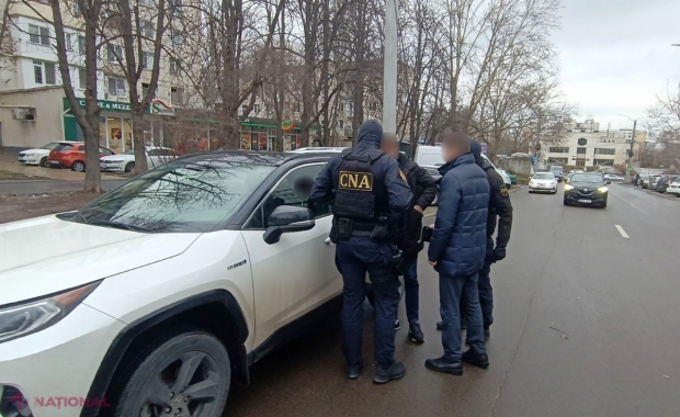 Avocați scoși în vileag, după ce au pretins și primit între 1 000 și 5 000 euro pentru a influența deciziile magistraților la examinarea cererilor unor condamnați: „Euro? O mie de euro, da?”
