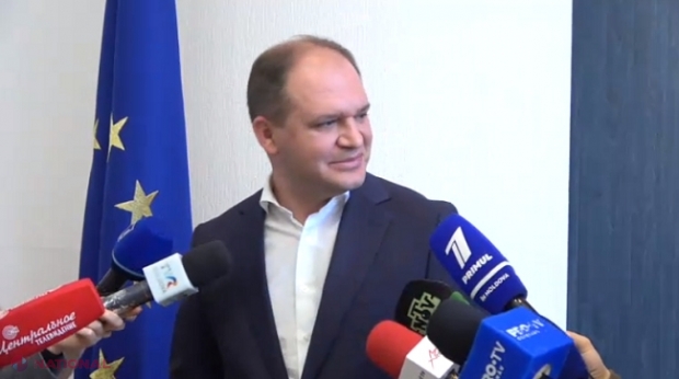 Versiunea lui Ceban despre reparațiile din biroul de la Primărie: Fostul lui coleg de bancă a venit în ospeție și, când a văzut „în ce hal” era încăperea, i-a dat 60 de mii de lei ca s-o „împrospăteze”