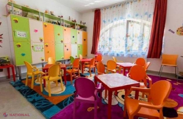 Portalul pe care părinții urmau să-și înscrie copiii online la grădinițele din Chișinău a PICAT la câteva zile de la lansare: Ce se va întâmpla cu cererile depuse