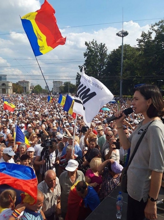 PAS își cheamă simpatizanții la monumentul lui Ștefan cel Mare și Sfânt din centrul Chișinăului: „Acum doi ani, pe 26 august 2018, Piața Marii Adunări Naționale era plină de oameni buni care se împotriveau nedreptății și hoției”