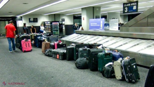 Cum au rămas fără BAGAJE toți pasagerii unui avion care a aterizat în România. Acestea au fost trimise la Chișinău