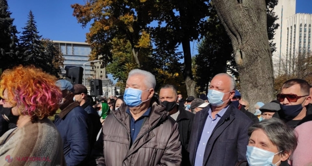 Dodon amenință din nou cu PROTESTE, după ce în luna octombrie a adunat doar câteva sute de oameni în fața Parlamentului
