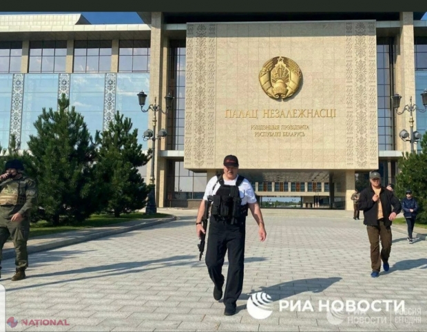  VIDEO //  În al treilea weekend de proteste masive în Belarus, tancurile au apărut pe străzi. Lukașenko s-a afișat din nou cu un 