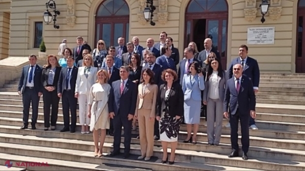 Comisiile JURIDICE din parlamentele României și R. Moldova, ședință comună la Pitești