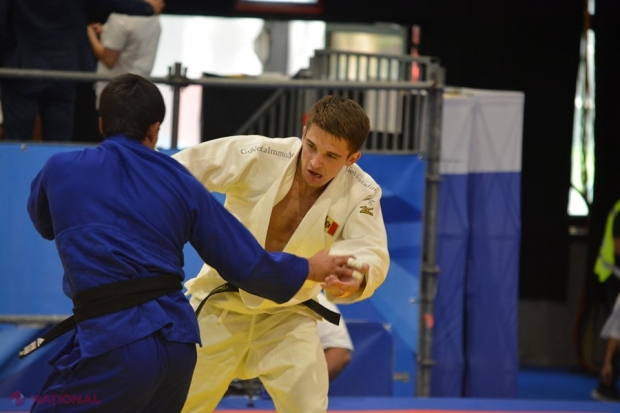 FOTO // Prima MEDALIE pentru R. Moldova la Universiada Mondială 2019. Victorie în 7 SECUNDE pentru Dorin Coțonoagă