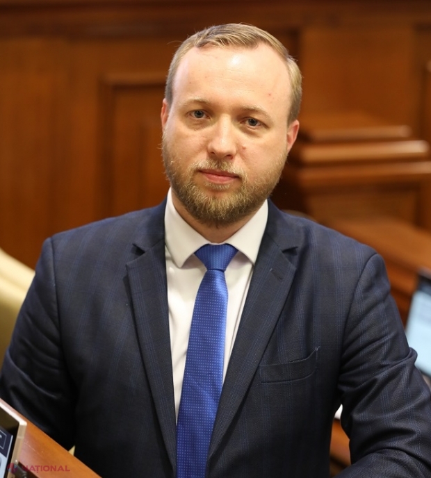 Parlamentul a numit un nou director la SIS: Prioritățile lui Musteață pentru mandatul său de cinci ani în fruntea instituției de inteligență. A depus jurământul în prezența Maiei Sandu