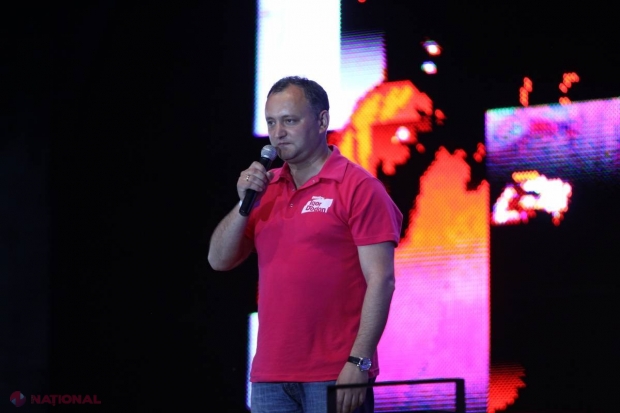 Dodon, pus în mare ÎNCURCĂTURĂ: „Aveți costum, ceas și mașină fabricate în Rusia și Kazahstan?”