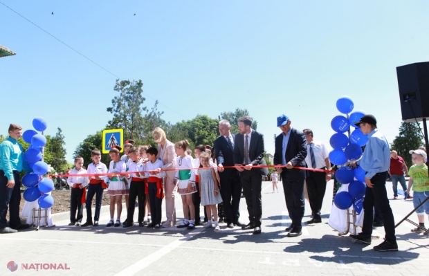 UE continuă să INVESTEASCĂ în UTA Găgăuzia. Într-o localitate a fost construit un drum modern, iar în alta au fost RENOVATE grădinița și școala