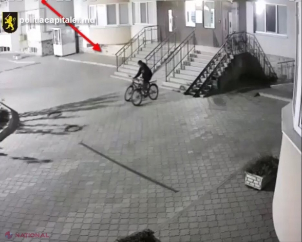 VIDEO // Cum fura un adolescent din Chișinău biciclete din scările blocurilor de locuit: Riscă până la patru ani de închisoare