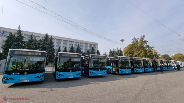 Încă nouă autobuze noi din lotul de 100 cumpărat de Primăria Chișinăului au fost lansate pe străzile capitalei 