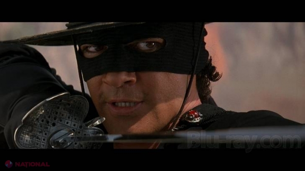 O linie vestimentară inspirată de pelerina lui Zorro, LANSATĂ. Cine a venit cu ideea
