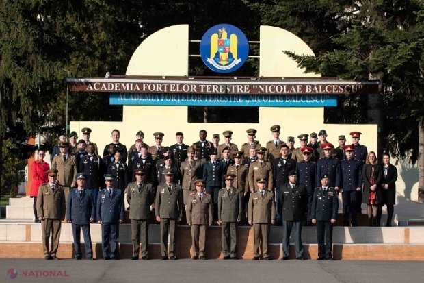 FOTO // Studenți militari de la Chișinău, alături de colegii lor din România, Georgia, Bulgaria, Letonia, Italia și SUA, la Academia Forțelor Terestre „Nicolae Bălcescu” din Sibiu