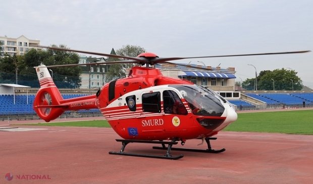 Copil de 14 ani de la Chișinău, aflat în stare gravă, transportat cu un elicopter SMURD-România într-un spital din București