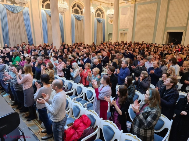 FOTO // Concert GRANDIOS la Sala cu Orgă din Chișinău, cu sprijinul DRRM. Orchestra Simfonică a Filarmonicii „George Enescu” din București a ridicat publicul în picioare