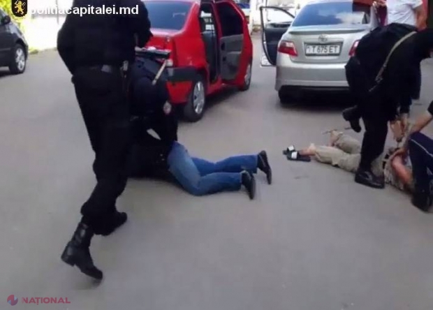 Reținere CA ÎN FILME în capitală. Mai mulți TRAFICANȚI, pe mâna polițiștilor