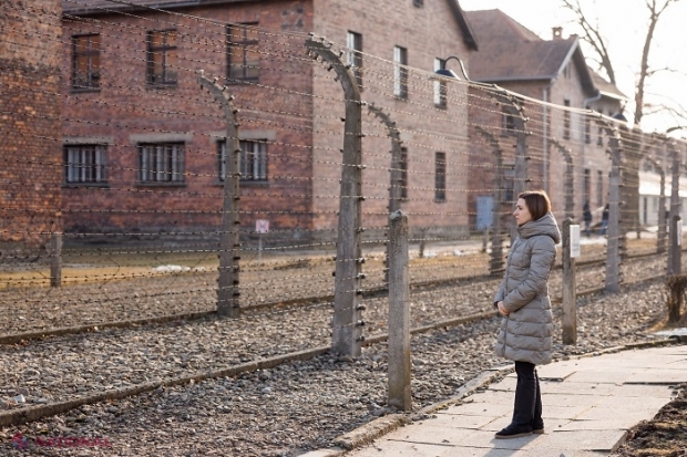 Președinta Maia Sandu, la Auschwitz-Birkenau, alături de peste 30 de lideri mondiali, pentru a comemora 80 de ani de la eliberarea lagărului de exterminare: „Astăzi, mai mult ca niciodată, trebuie să fim uniți împotriva urii și să lucrăm pentru pace”