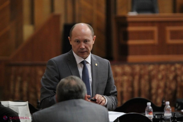 Ședință cu ușile închise la Parlament