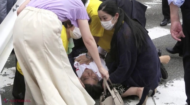 Fostul premier japonez Shinzo Abe a MURIT. Al doilea glonț tras de ucigaș i-a fost fatal