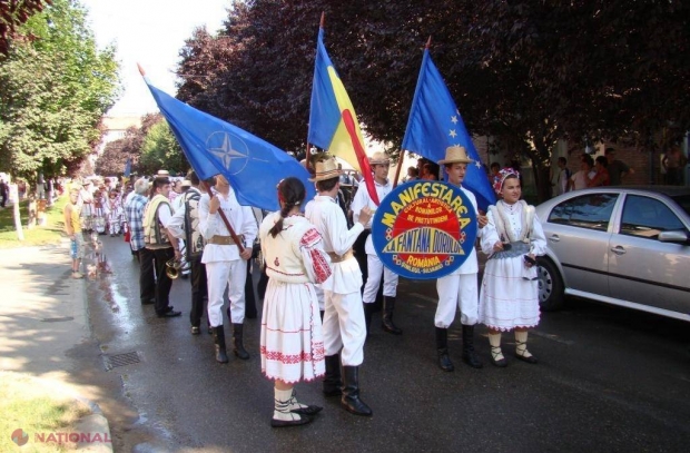 Festival pentru românii de pretutindeni, cu participarea artiștilor din R. Moldova