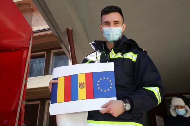 FOTO // Cel de-al doilea lot de VACCIN oferit de București a ajuns la Chișinău în ziua când se împlinesc 103 ani de la Unirea Basarabiei cu România: „Mulțumim, România, pentru acest sprijin generos și necondiționat!”