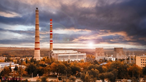 Circa 90% din clădirile conectate la sistemul centralizat de termoficare din Chișinău primesc deja agent termic, anunță „Termoelectrica”