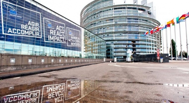 Zeci de birouri de la Bruxelles ale europarlamentarilor, sparte de hoți în timp ce Parlamentul European era închis de pandemie