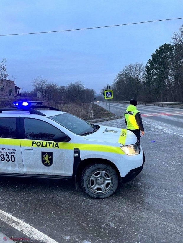 Doi morți și nouă persoane traumatizate în patru accidente rutiere produse noaptea trecută din cauza poleiului