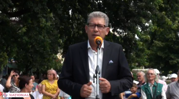 REPROȘURI pentru Ghimpu // Liderul liberal: „Se știe cine a furat MILIARDUL. Doi sunt la închisoare”. Cetățean: „Și Ghimpu tot fură”