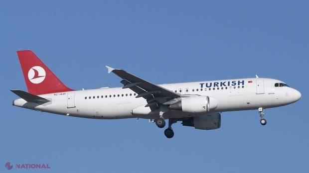 Alertă la bordul unei aeronave cu 256 de pasageri. Piloții au primit o amenințare și au coborât brusc avionul