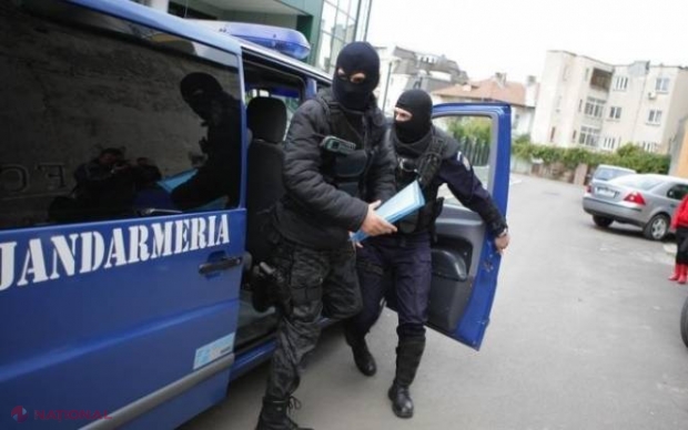 REȚINERE // Funcționari din România și R. Moldova falsificau acte pentru refugiați