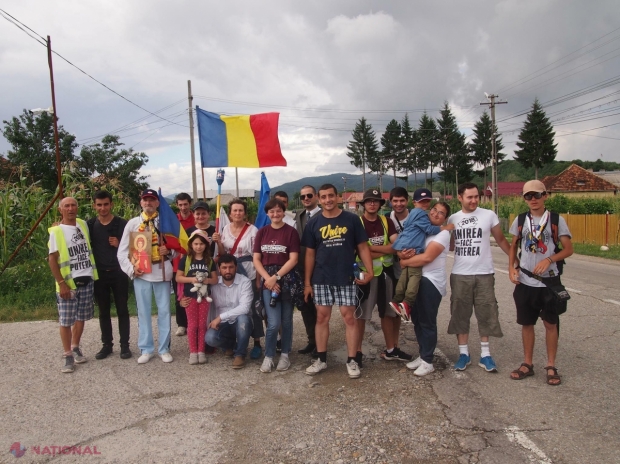 Marșul CENTENAR: Flacăra Unirii ajunge la Târgoviște