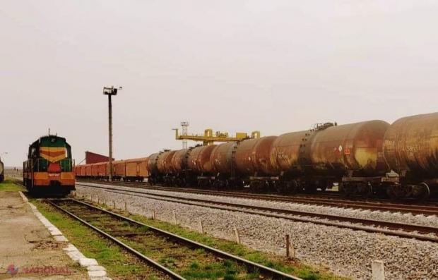 România a trimis în R. Moldova încă 26 de vagoane-cisternă pline cu motorină: Combustibilul, oferit gratuit agricultorilor din R. Moldova