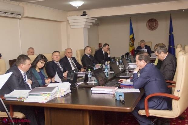 RESTRICȚII // Jurnaliştii care vor să participe la şedinţe publice de judecată vor trebui să ceară permisiune în scris, cu 24 de ore înainte