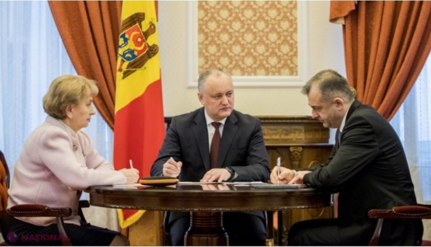 Dodon ține cu dinții de Guvernul Chicu și îi transmite opoziției că, dacă va demite Cabinetul de miniștri, nu vor putea fi semnate acordurile cu UE și FMI