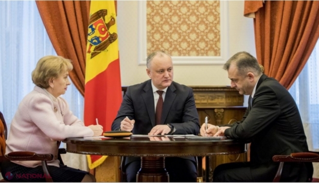 Dodon ține cu dinții de Guvernul Chicu și îi transmite opoziției că, dacă va demite Cabinetul de miniștri, nu vor putea fi semnate acordurile cu UE și FMI 