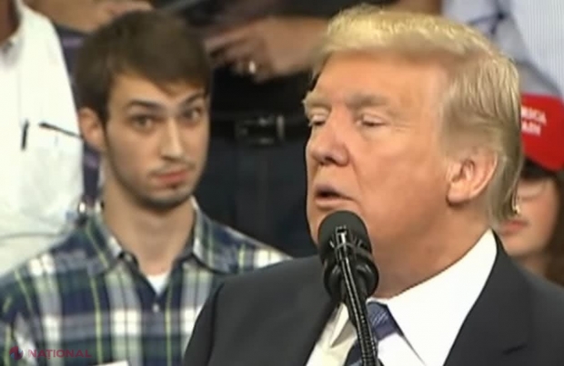 VIDEO // Cum i-a distrus un tânăr discursul lui Trump: organizatorii au trimis imediat două fotomodele pentru a salva situația