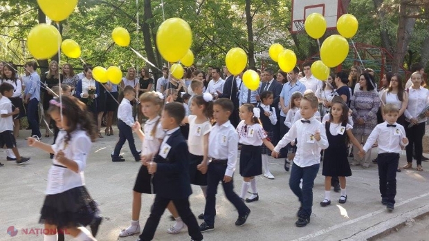 Copiii din Chișinău vor fi înscriși în CLASA I în regim on-line? Autoritățile anunță sistemul „E-școala”, pentru a exclude MITA solicitată părinților