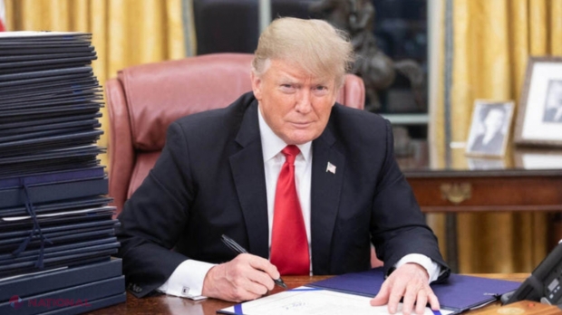 De la retragerea din Acordul climatic de la Paris şi OMS până la starea de urgenţă la graniţa cu Mexicul şi eliberarea condamnaţilor pentru 6 ianuarie 2021. Ce ordine executive a semnat Donald Trump în prima zi a celui de-al doilea mandat