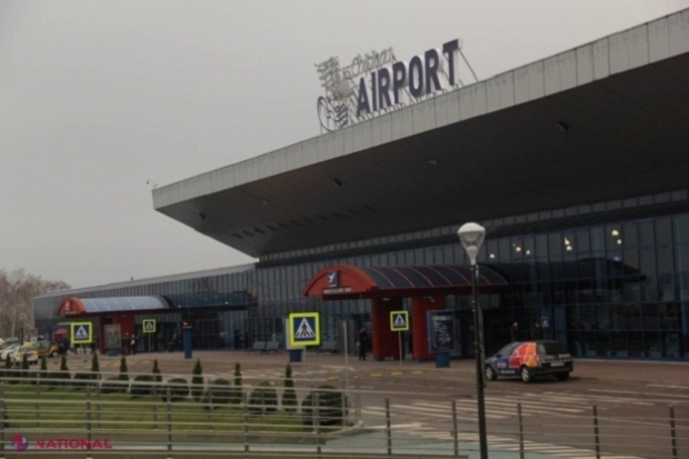 Un vameș de la Aeroport, REȚINUT cu lire sterline în mână: Bani estorcați de la un străin pentru a nu declara o sumă mare la intrarea în R. Moldova