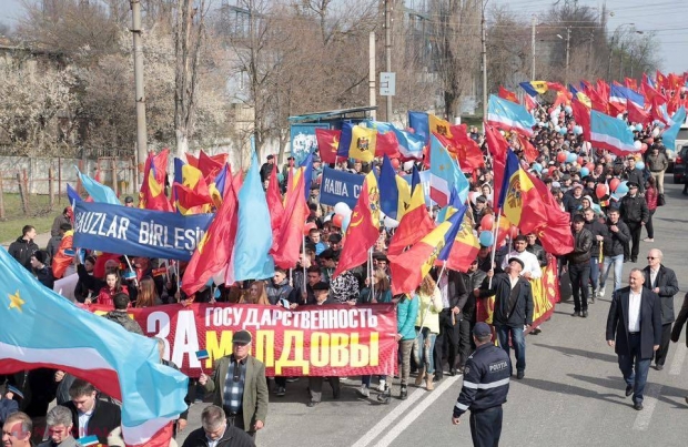 REPLICĂ de la Comrat: Marș al „apărătorilor statalității moldovenești”, cu invitați din Rusia