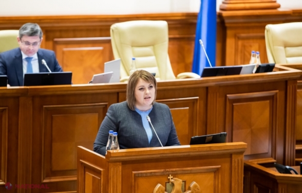 Deputata Irina Lozovan, FĂRĂ imunitate parlamentară: Două milioane de lei pentru ca primarul de la Ocnița să părăsească PSRM și să adere la „Renaștere”. 50 de mii de dolari, transmise în parcarea de la „Metro”